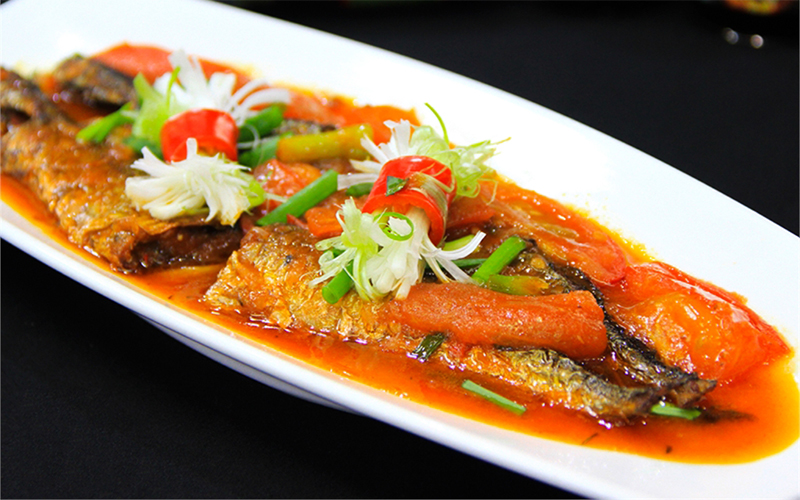 Cá Thu Đao Làm Món Gì Ngon? Khám Phá Hương Vị Biển Cả Đậm Đà