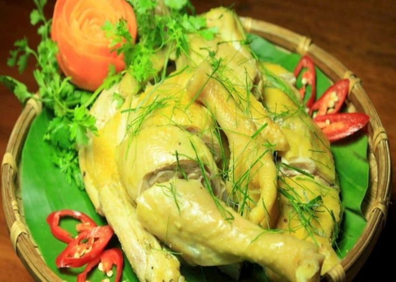 Gà Đông Tảo Hấp Lá Chanh/Gừng
