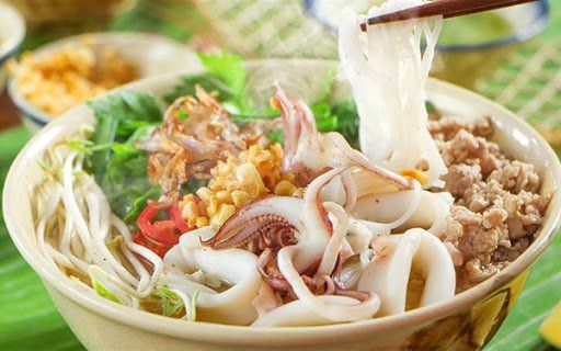 Hủ tiếu 1 tô bao nhiêu Calo? Ăn hủ tiếu có mập không?