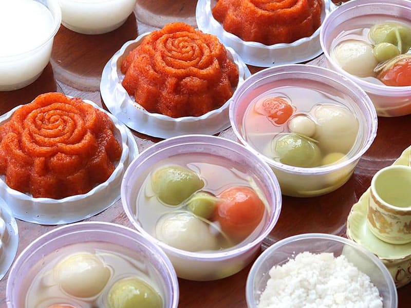Hướng Dẫn Chi Tiết Cách Nấu Xôi Gấc Thơm Ngon Cúng Thôi Nôi