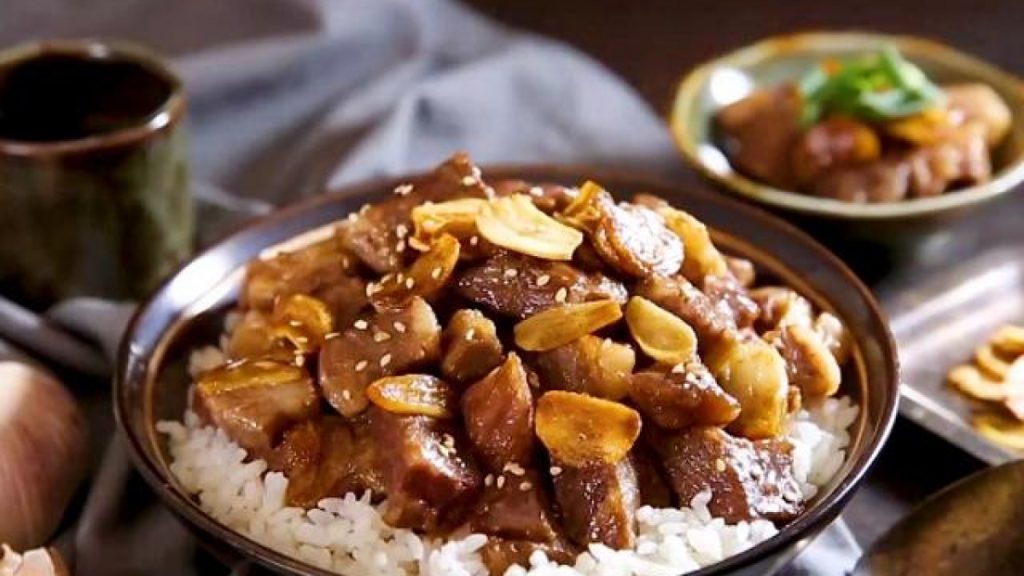 Lá Mía Bò Cháy Tỏi