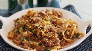 MIẾN XÀO BÒ SA TẾ