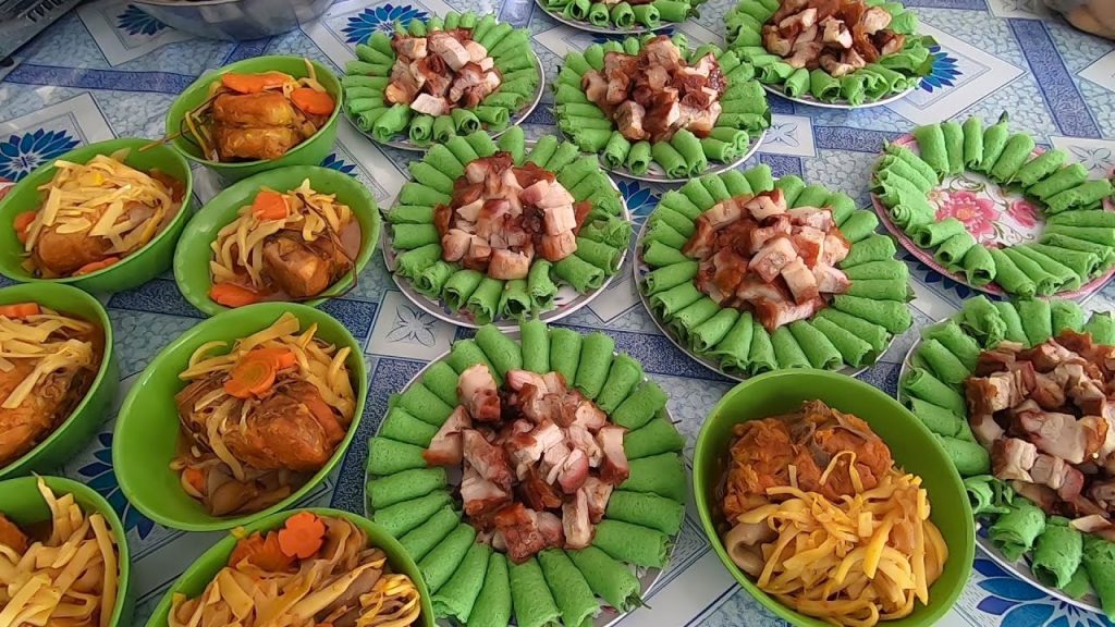 Những Món Mặn Truyền Thống Không Thể Thiếu