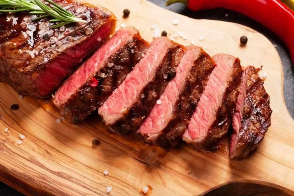 Thịt Bò Úc Làm Món Gì Ngon? Khám Phá Bí Quyết Chế Biến Món Ăn Tuyệt Hảo
