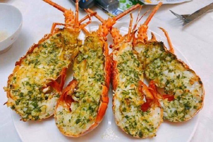 Tôm Hùm Nướng Bơ Tỏi Thơm Lừng, Đậm Đà