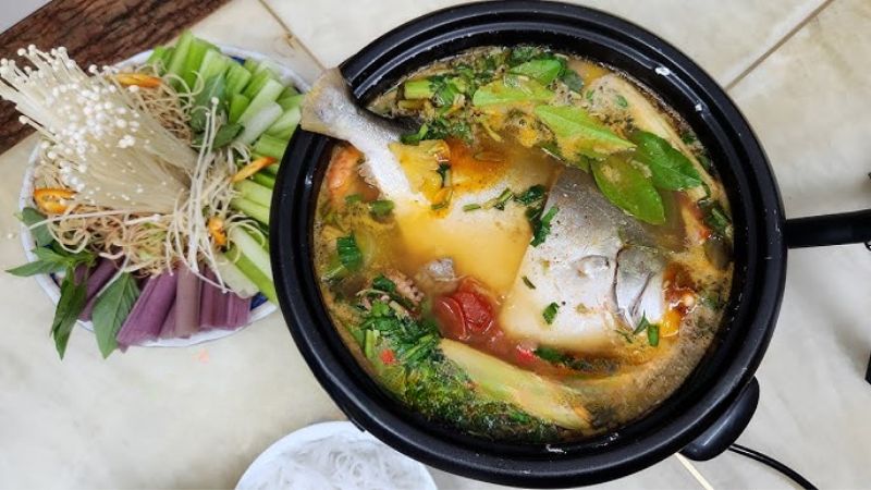 Lẩu Cá: Ấm Cúng Cho Bữa Tiệc Sum Vầy